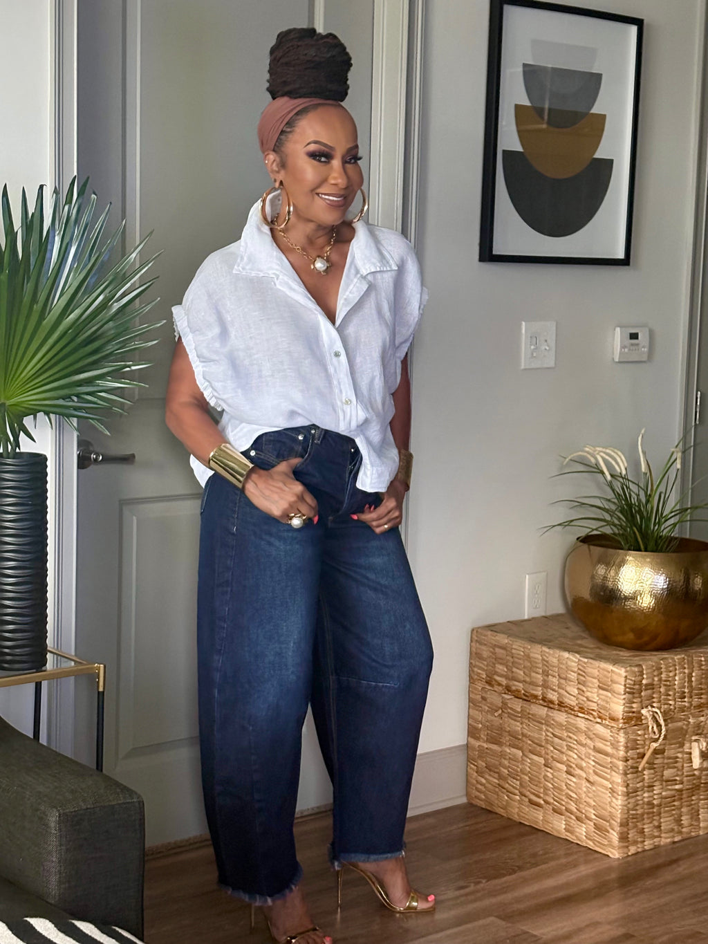 THE SANTORINI LINEN SHIRT
