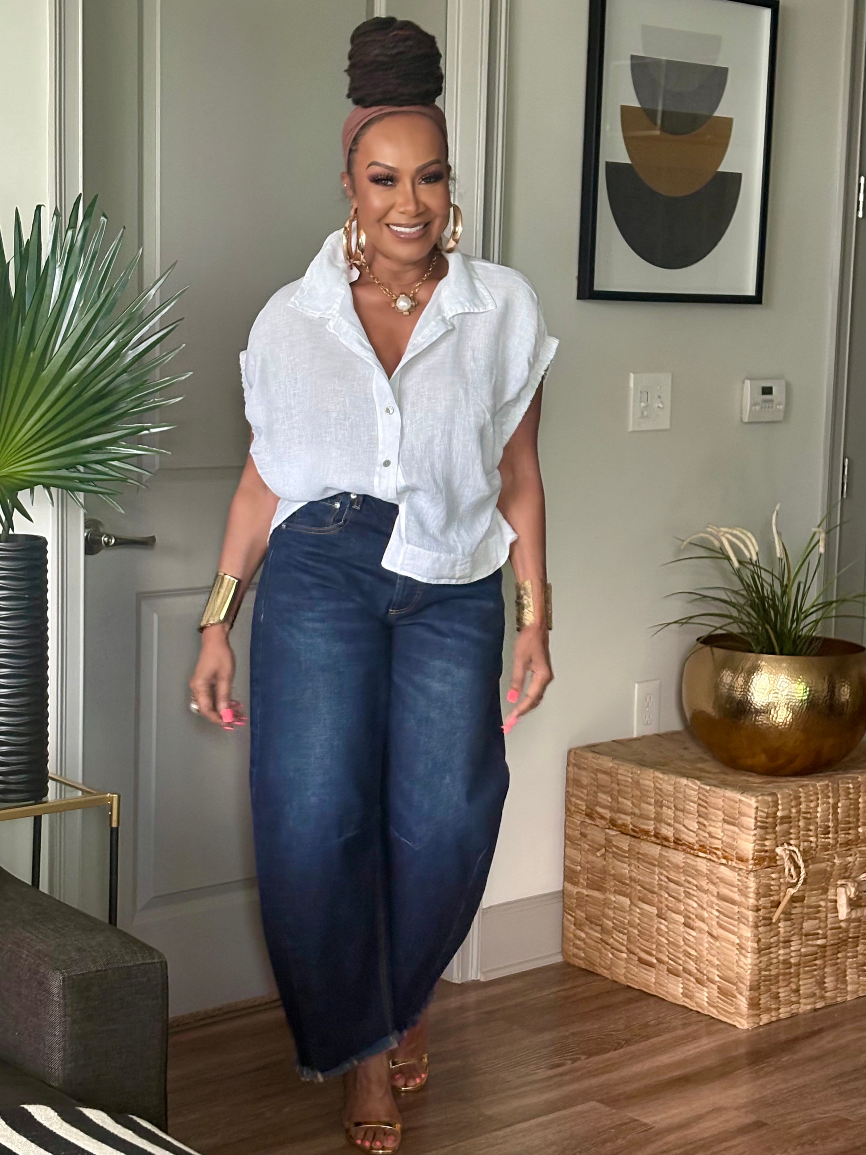 THE SANTORINI LINEN SHIRT